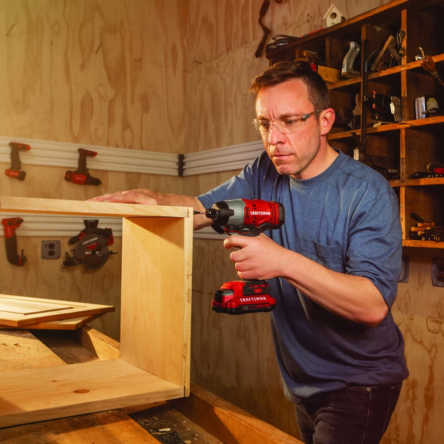 CRAFTSMAN V20 20-Volt Max 4-Tool Power Tool Combo Kit 2 CRAFTSMAN V20 20-Volt Max 4-Tool Power Tool Combo Kit - Image 2